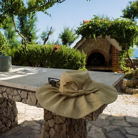 Apartment In Zečevo