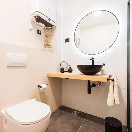 Apartment In Zečevo