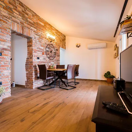 In Apartment Zečevo